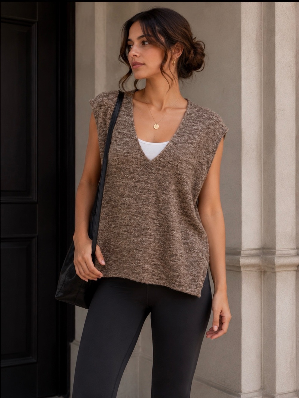 ROGAN Sweater top